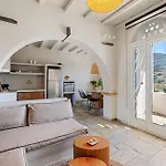 Villa Kyma *
